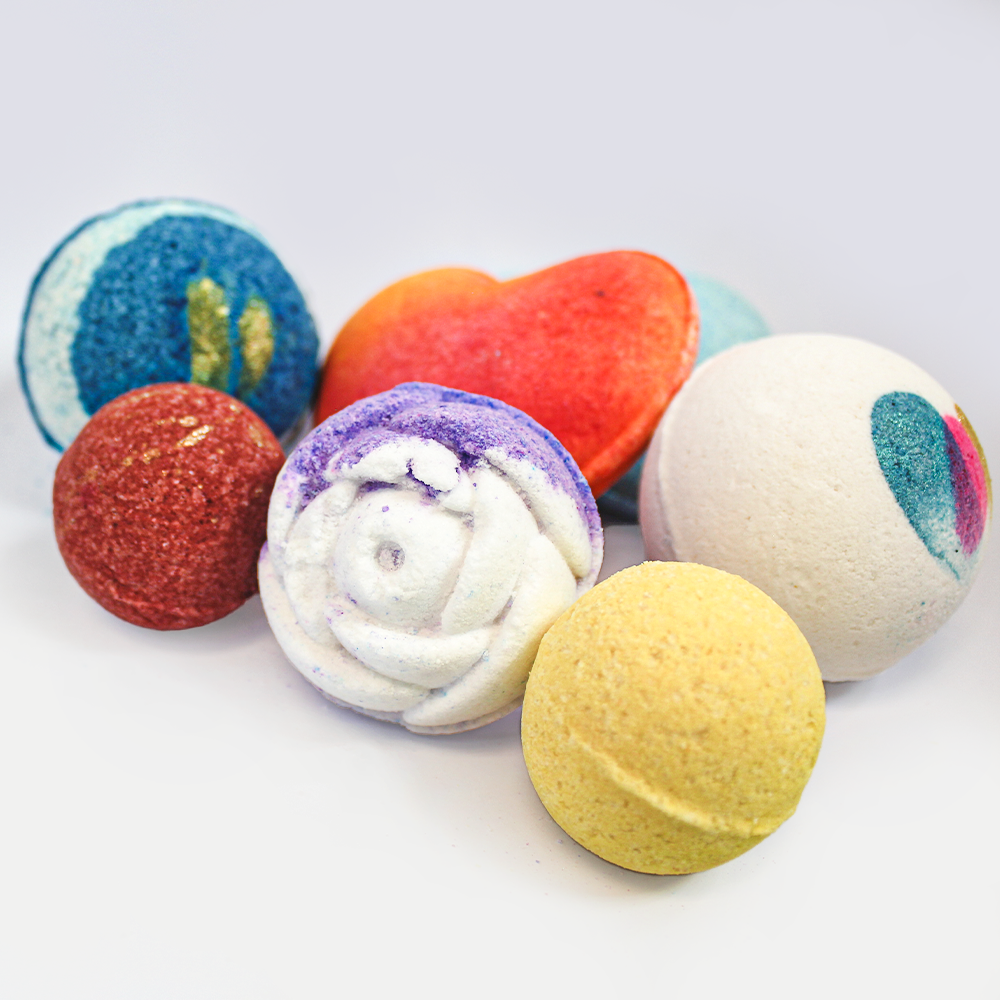 Blue & Gold Bath Bomb - Sunken Treasure